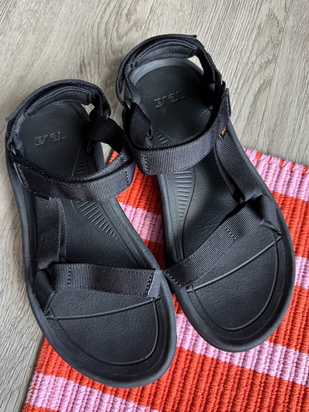 Teva Hurricane XLT2 Black 10 women’s